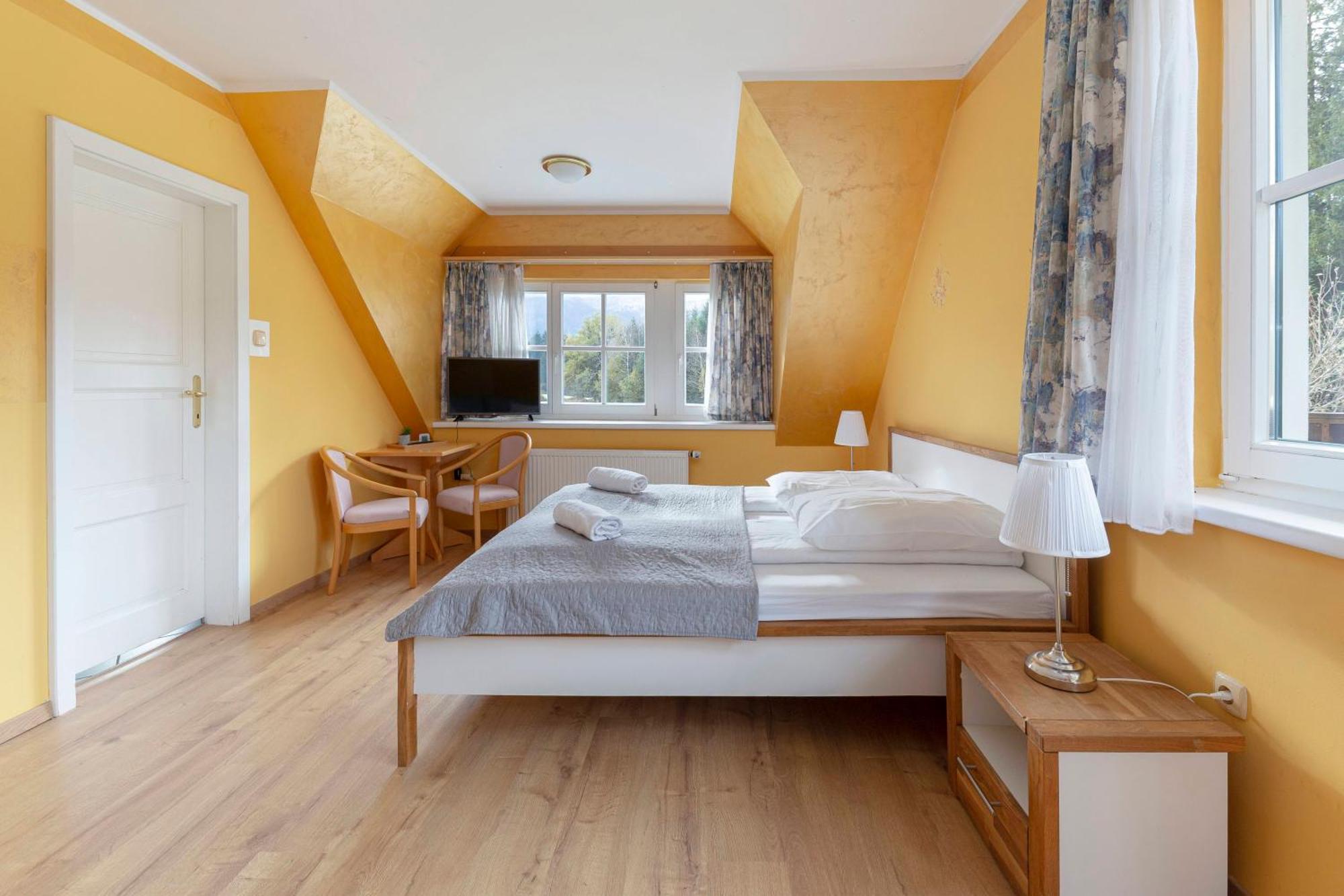 Hotel Burger Venise Recica ob Savinji Exterior photo